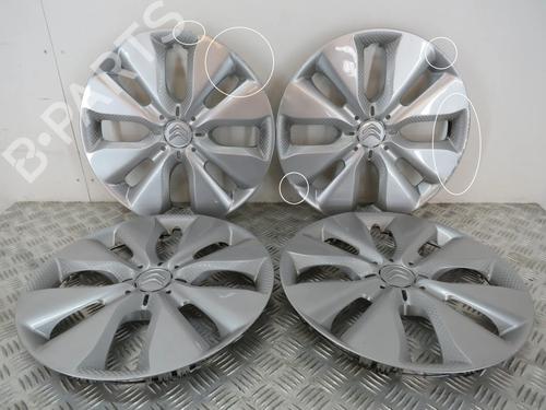 Used Hub cap Hub cap CITROËN C3 III (SX) 1.2 PureTech 82 (83 hp) 33313329 33313329