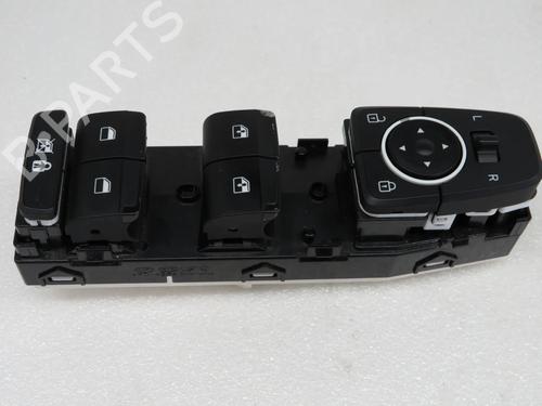 Used Left front window switch Left front window switch HYUNDAI SANTA FÉ III (DM, DMA) 2.0 GDi (241 hp) 33988741 33988741