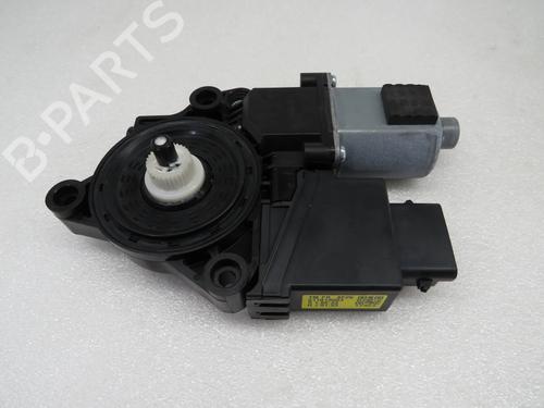 right-front-window-motor-hyundai-santa-fe-iii-dm-dma-2012-2013-2014-2015-2016-2017-2018-33988742 main image