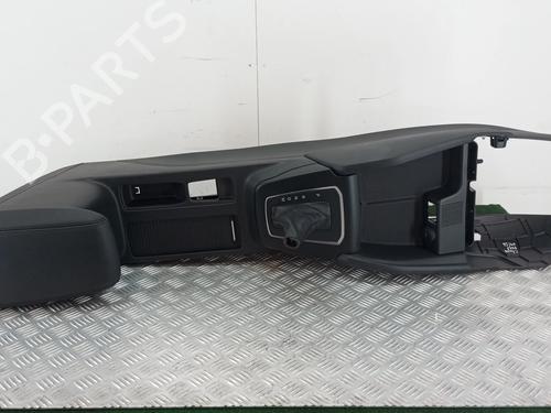 Used Middle console Middle console FORD FOCUS IV Turnier (HP) 1.0 EcoBoost mHEV (125 hp) 34165457 34165457