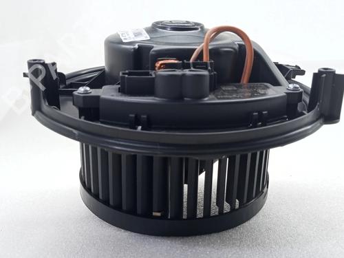 Used Heater blower motor Heater blower motor AUDI A3 Sportback (8YA, 8YF) 30 TFSI Mild Hybrid (110 hp) 34522047 34522047