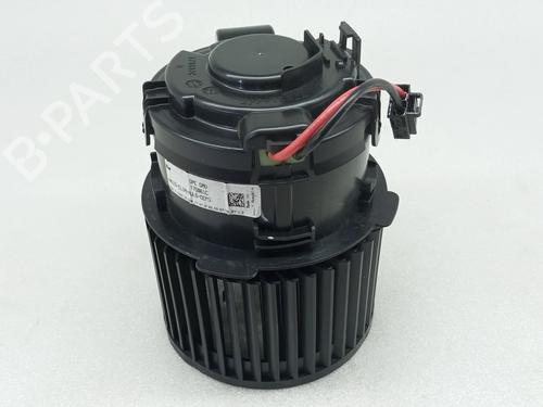 Used Heater blower motor Heater blower motor PEUGEOT 308 SW III (FC_, FJ_, FR_, F4_, FN_) BlueHDi 130 (FCYHZL, FCYHZT) (131 hp) 34614179 34614179