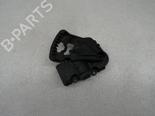 Used Electronic module Electronic module PEUGEOT 308 SW III (FC_, FJ_, FR_, F4_, FN_) BlueHDi 130 (FCYHZL, FCYHZT) (131 hp) 34628847 34628847