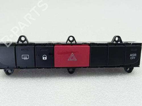 switch-opel-movano-c-van-u9-2021-35738631 main image