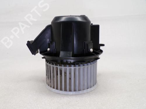 Used Heater blower motor Heater blower motor SMART FORFOUR Hatchback (453) 0.9 (453.044, 453.053) (90 hp) 35799529 35799529