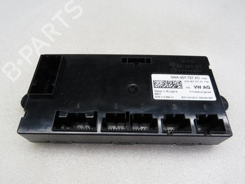Used Electronic module Electronic module SEAT LEON Sportstourer (KL8, KLD) 2.0 TDI (115 hp) 35818843 35818843