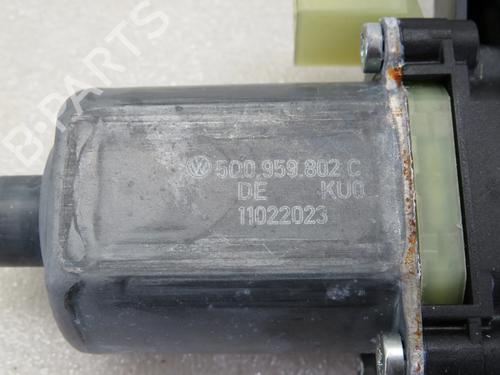 Right front window motor SEAT LEON Sportstourer (KL8, KLD) 2.0 TDI | BP35822378E20 - Image 4