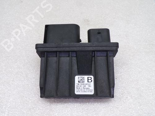 Used Electronic module Electronic module SEAT LEON Sportstourer (KL8, KLD) 2.0 TDI (115 hp) 35894892 35894892