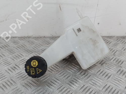 Used Brake master cylinder Brake master cylinder DS DS 3 / DS 3 CROSSBACK (UR_, UC_, UJ_) 1.2 PureTech 100 (URHNKK, URHNEK) (101 hp) 35981713 35981713