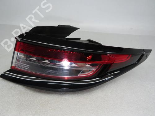 Farolim direito Farolim direito DS DS 3 / DS 3 CROSSBACK (UR_, UC_, UJ_) 1.2 PureTech 100 (URHNKK, URHNEK) (101 hp) 36004657 36004657