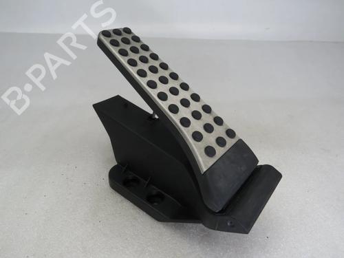 Pédale Pédale MERCEDES-BENZ C-CLASS (W204) C 250 CDI (204.003) (204 hp) 36025500 36025500