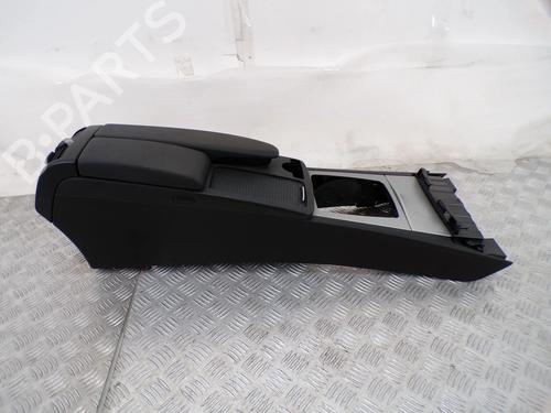 Used Middle console Middle console MERCEDES-BENZ C-CLASS (W204) C 250 CDI (204.003) (204 hp) 36051453 36051453