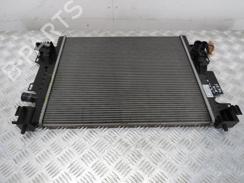 Radiador de água Radiador de água SMART FORFOUR Hatchback (453) 0.9 (453.044, 453.053) (90 hp) 36106987 36106987