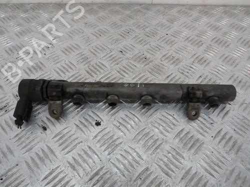 Used Injection rail Injection rail MERCEDES-BENZ S-CLASS (W221, V221) S 320 CDI (221.022, 221.122) (235 hp) 36163342 36163342