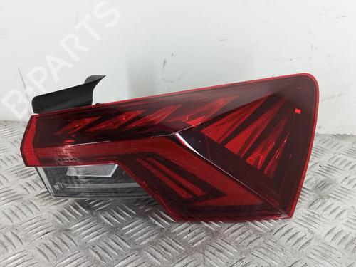 right-taillight-skoda-octavia-iv-combi-nx5-pv5-2019-36305148 main image