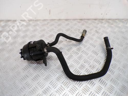 Depósito da direção assistida Depósito da direção assistida BMW 3 (E46) 320 i (163 hp) 36388207 36388207