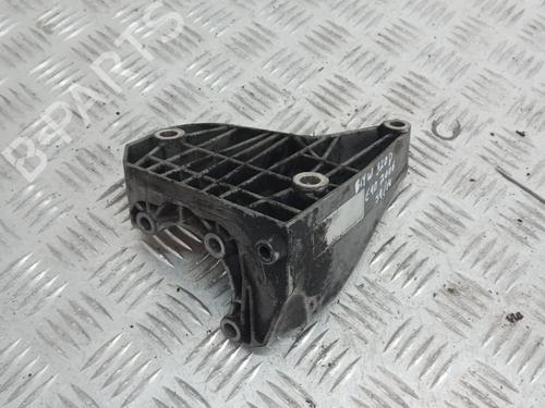 Used Engine mount Engine mount BMW 3 (E90) 320 d (150 hp) 36408114 36408114