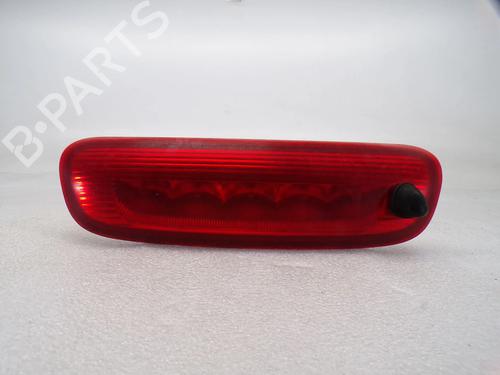 Used Third brake light Third brake light HYUNDAI SANTA FÉ II (CM) 2.2 CRDi (155 hp) 4939332 4939332