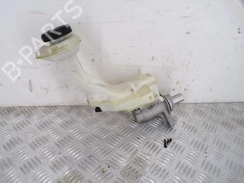 Used Brake master cylinder Brake master cylinder 36867400 36867400