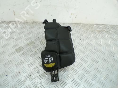 expansion-tank-volvo-v60-i-155-2010-2011-2012-2013-2014-2015-2016-2017-2018-36889698 main image