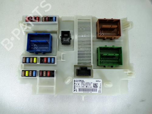 Used Fuse box Fuse box 36913549 36913549