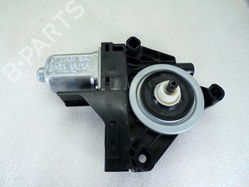Used Right rear window motor Right rear window motor 36913559 36913559