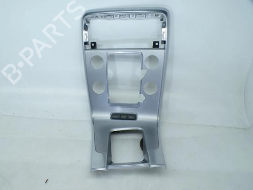 Used Middle console Middle console 36913568 36913568
