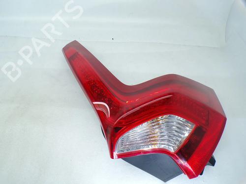 Używane Lampa tylna prawa Lampa tylna prawa VOLVO V60 I (155) D6 Hybrid AWD (280 hp) 36999297 36999297
