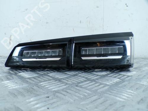 Højre baglygte bagklap Højre baglygte bagklap PEUGEOT 308 SW III (FC_, FJ_, FR_, F4_, FN_) PureTech 130 (FRHNSL, FRHNST) (131 hp) 37196075 37196075