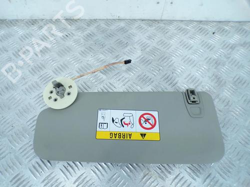 Used Right sun visor Right sun visor 37517781 37517781