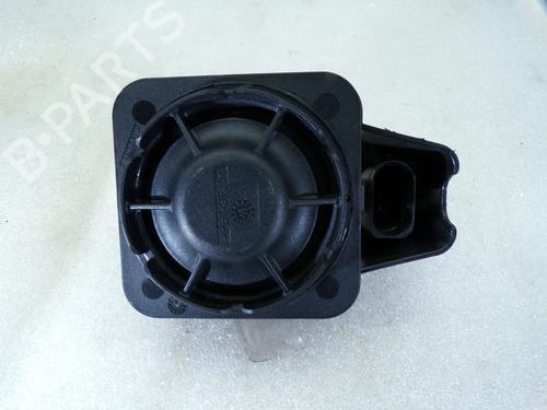 BP37720823E13 main image