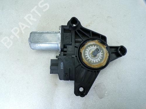 Used Right rear window motor Right rear window motor 3985452 3985452