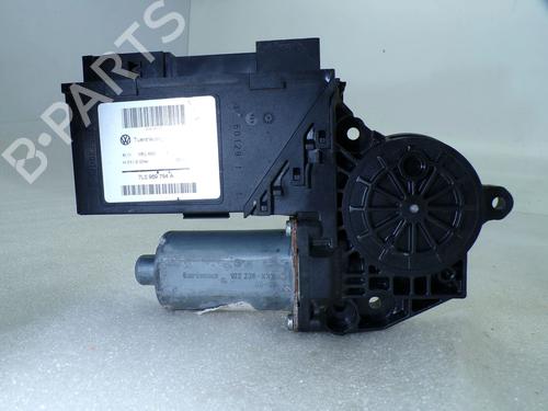 Used Right rear window motor Right rear window motor 4933201 4933201