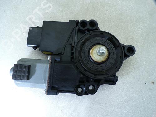Used Left front window motor Left front window motor 6127971 6127971