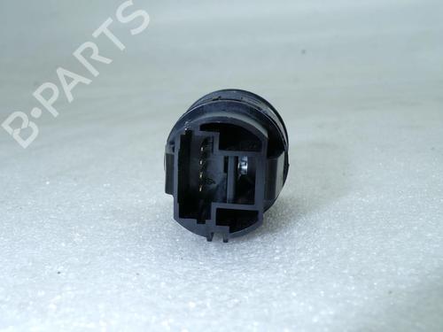 Switch RENAULT CAPTUR I (J5_, H5_) 1.5 dCi 90 (J5N4, J5M5, J5MW, J5M6, J5AL, J5AJ) | BP38487382I30 - Image 4
