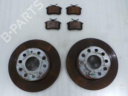 Andre Andre VW SCIROCCO III (137, 138) 1.4 TSI (160 hp) 38652217 38652217