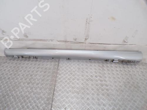 Used Left sideskirt Left sideskirt 39199097 39199097