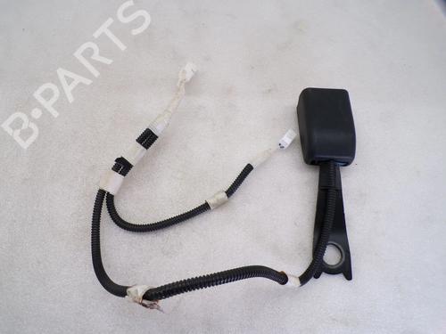 Engache cinturón Engache cinturón TOYOTA C-HR (_X1_) 1.8 Hybrid (ZYX10_, ZYX11_, ZYX10R, ZYX11R) (122 hp) 39247190 39247190