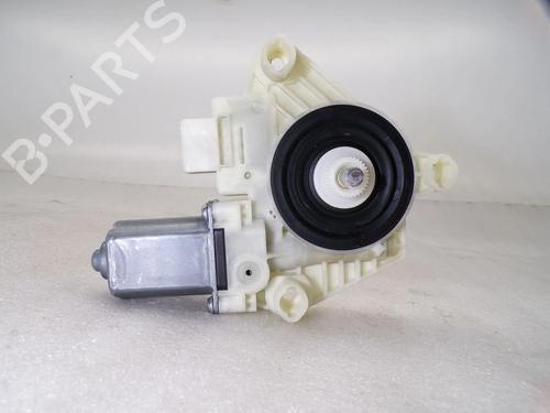 Used Right front window motor Right front window motor 39382528 39382528