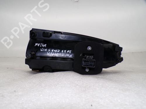 Right tailgate light VW MULTIVAN T7 (STM, STN) 2.0 TDI | BP39667813C80 - Image 2