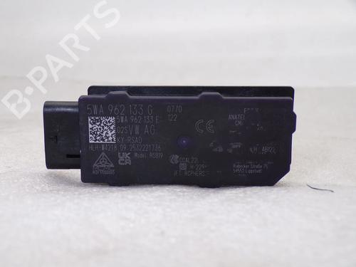 BP39689403M83 main image