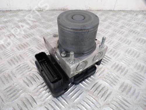 Used ABS pump ABS pump PEUGEOT 3008 II SUV (MC_, MR_, MJ_, M4_) 1.5 BlueHDi 130 (131 hp) 39917160 39917160
