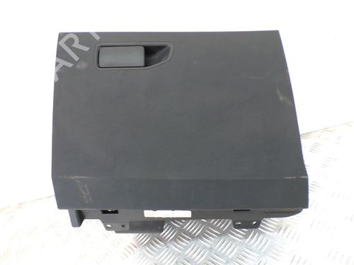 Handskerum Handskerum PEUGEOT 3008 II SUV (MC_, MR_, MJ_, M4_) 1.5 BlueHDi 130 (131 hp) 39917164 39917164