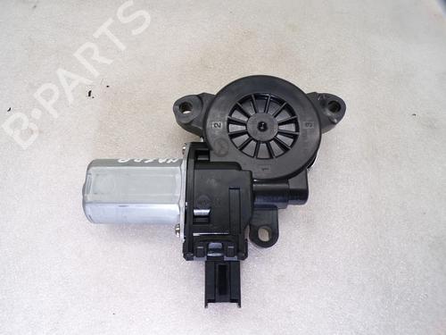 Used Right front window motor Right front window motor MAZDA CX-3 (DK) 1.5 SKYACTIV-D AWD (DK4WS, DK5AW) (105 hp) 40019285 40019285