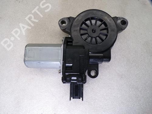 Used Right front window motor Right front window motor MAZDA CX-3 (DK) 1.5 SKYACTIV-D AWD (DK4WS, DK5AW) (105 hp) 40019286 40019286