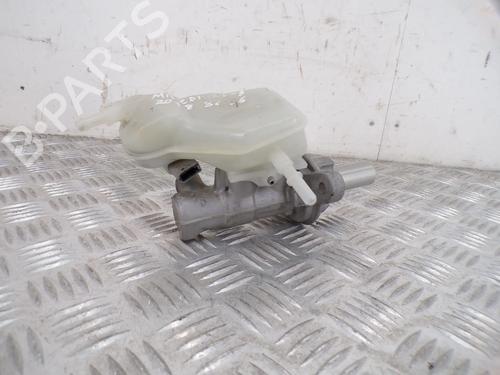 Brake master cylinder MAZDA CX-3 (DK) 1.5 SKYACTIV-D AWD (DK4WS, DK5AW) | BP40037698M77 - Image 2