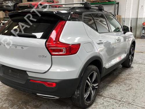 AdBlue tank VOLVO XC40 (536) D3 | BP17737752M85 