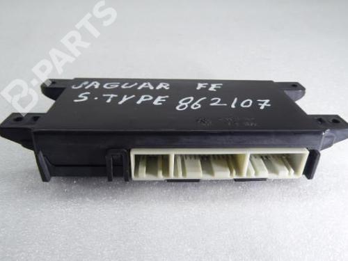 Performance Luftfilter Für JAGUAR S-TYPE II 4L - Pipercross PP1627