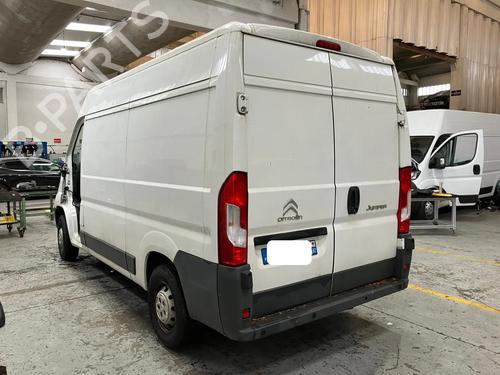 Right headlight CITROËN JUMPER II Van 2.0 BlueHDi 110 | BP30296840C29 