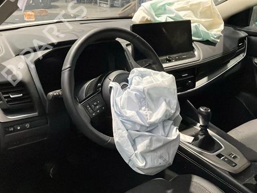 Right front steering knuckle NISSAN QASHQAI III (J12) 1.3 DIG-T | BP32364747M26